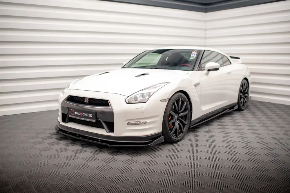 Maxton Design spoiler pod přední nárazník s křidélky pro Nissan GT-R R35 Facelift, černý lesklý plast ABS Tovární Cena