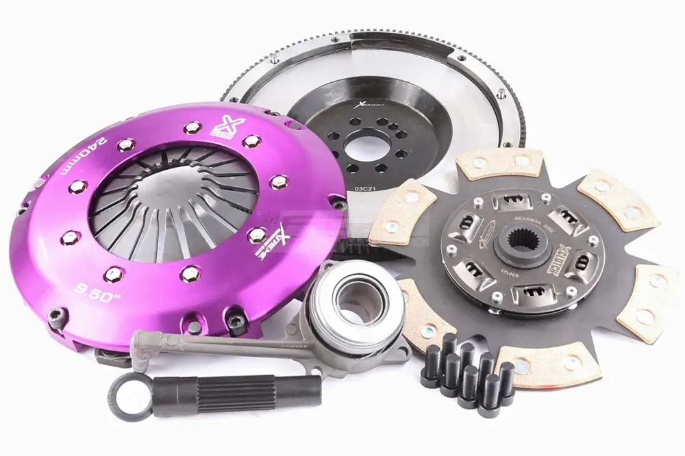 Oblíbený Xtreme Clutch jednolamelová keramická RACE spojková sada vč. setrvačníku a vypínacího ložiska pro Volkswagen Passat B8 1.8 TSI s kapacitou krouticího momentu 910, r.v. 2015.02 - 2019.07